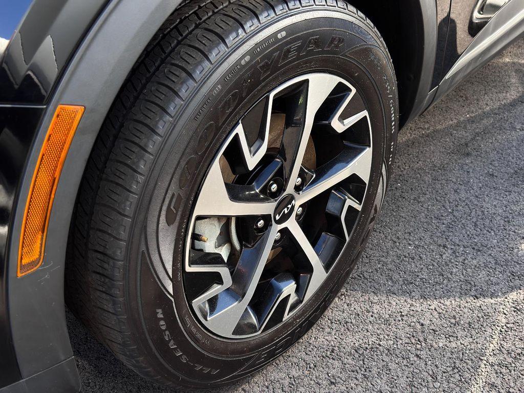 used 2023 Kia Sportage car, priced at $18,899