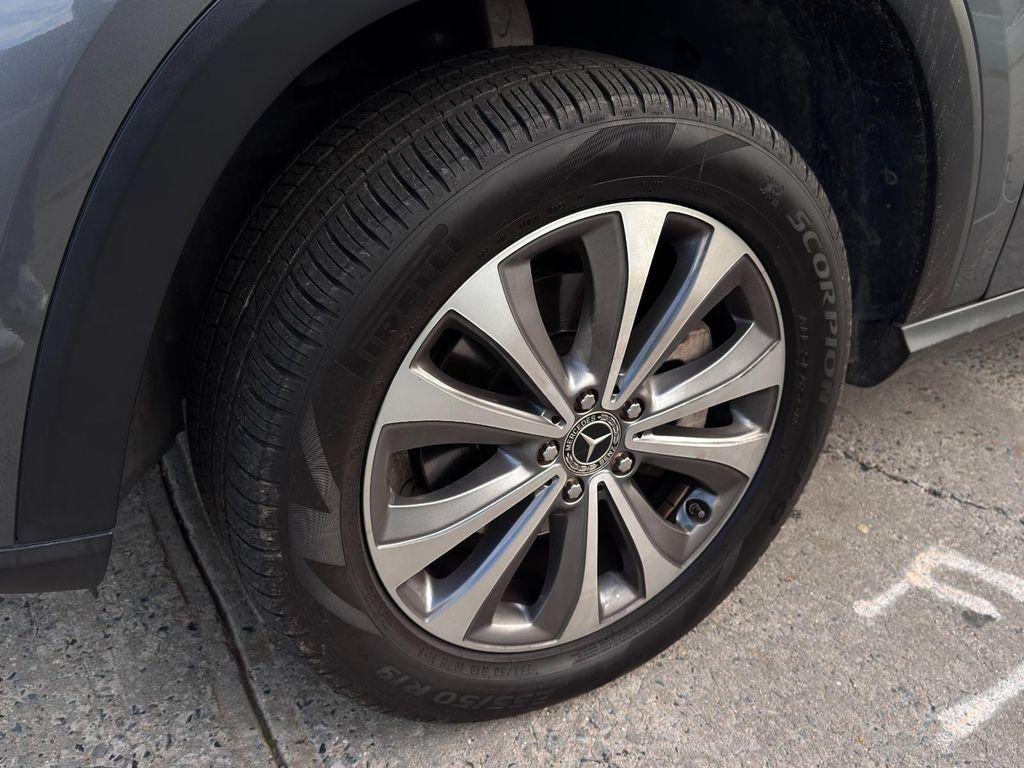 used 2020 Mercedes-Benz GLE 350 car, priced at $23,950