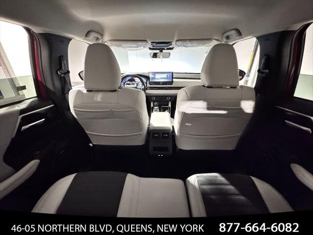 new 2025 Mitsubishi Outlander car, priced at $38,200