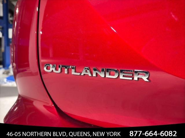 new 2025 Mitsubishi Outlander car, priced at $38,200