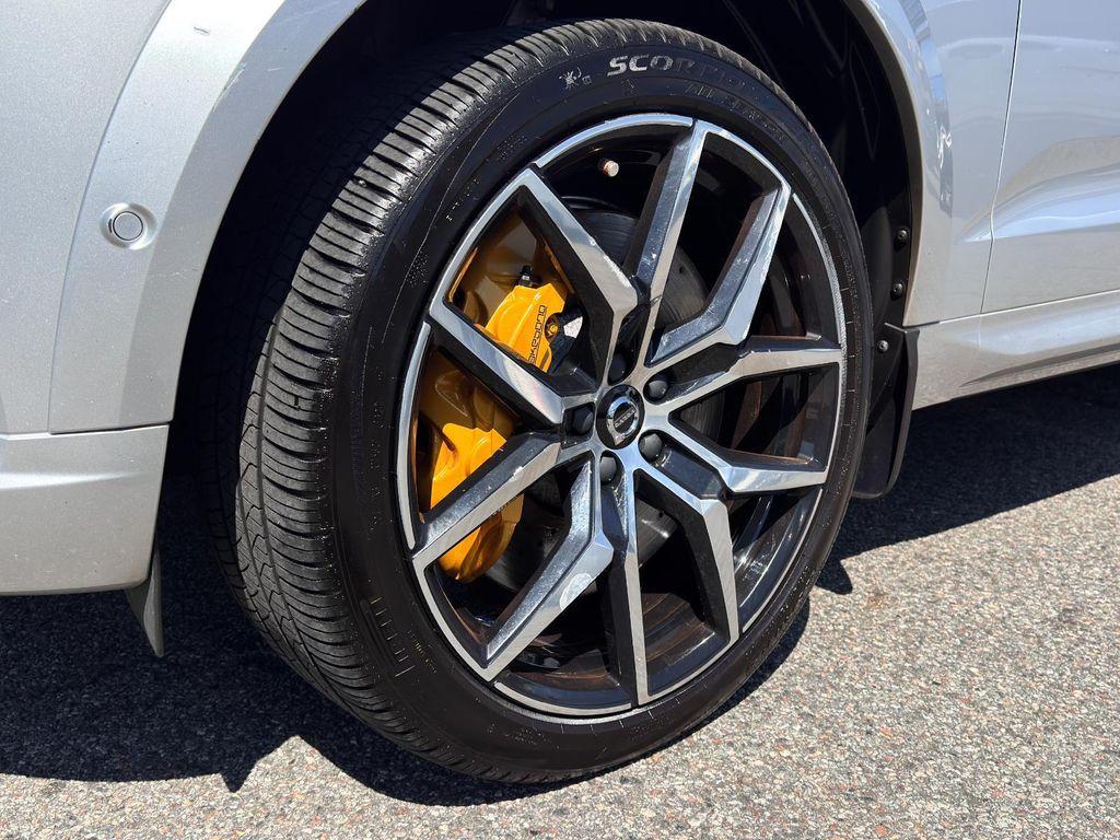 used 2021 Volvo XC60 Recharge Plug-In Hybrid car, priced at $28,595