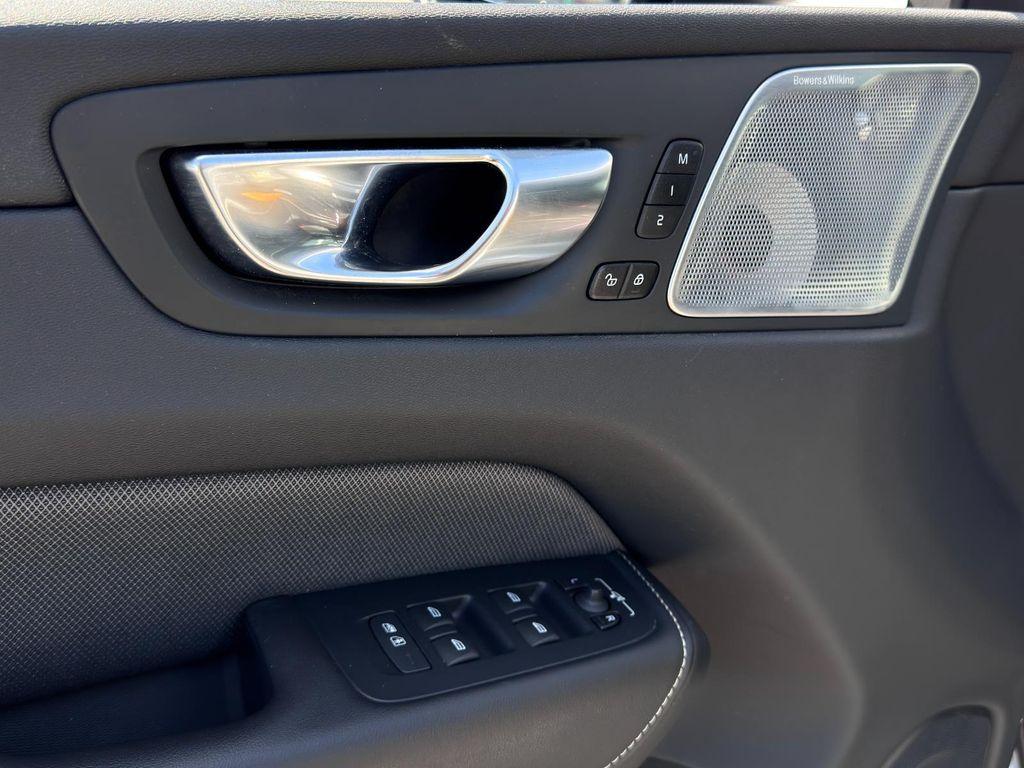 used 2021 Volvo XC60 Recharge Plug-In Hybrid car, priced at $28,595