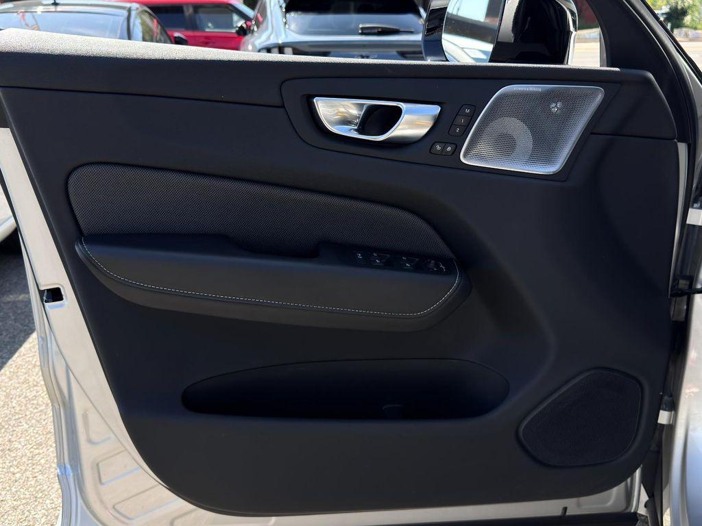 used 2021 Volvo XC60 Recharge Plug-In Hybrid car, priced at $28,595