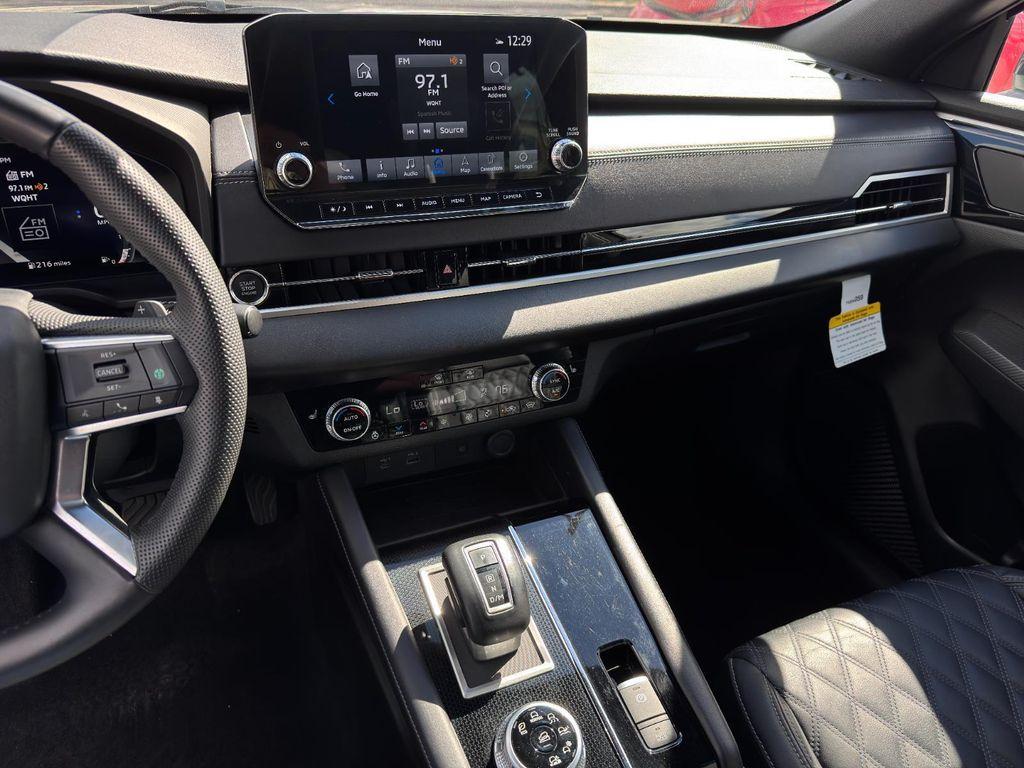 used 2023 Mitsubishi Outlander car, priced at $24,995