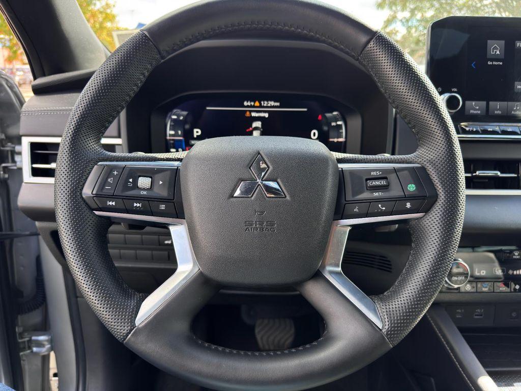 used 2023 Mitsubishi Outlander car, priced at $24,995