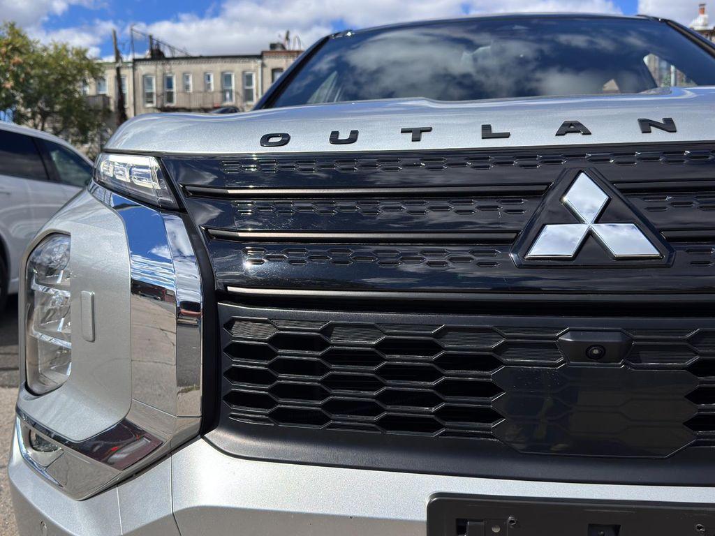 used 2023 Mitsubishi Outlander car, priced at $24,995