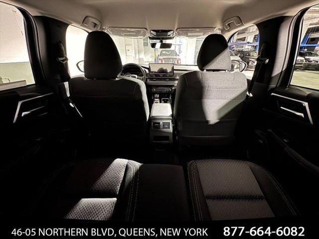 new 2025 Mitsubishi Outlander car, priced at $34,515