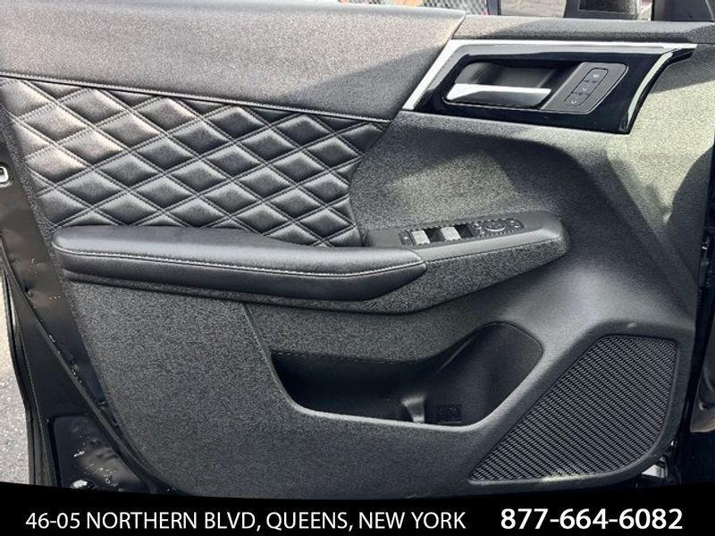 used 2022 Mitsubishi Outlander car, priced at $25,490