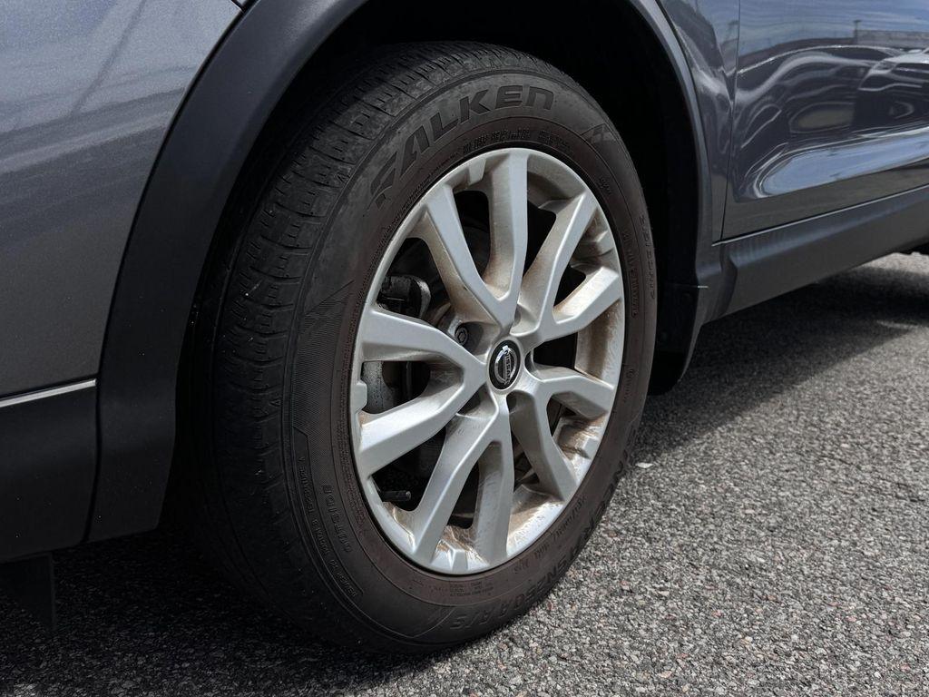 used 2022 Nissan Rogue Sport car, priced at $17,995