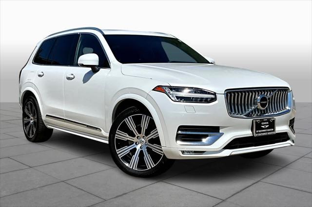 used 2020 Volvo XC90 car, priced at $25,702