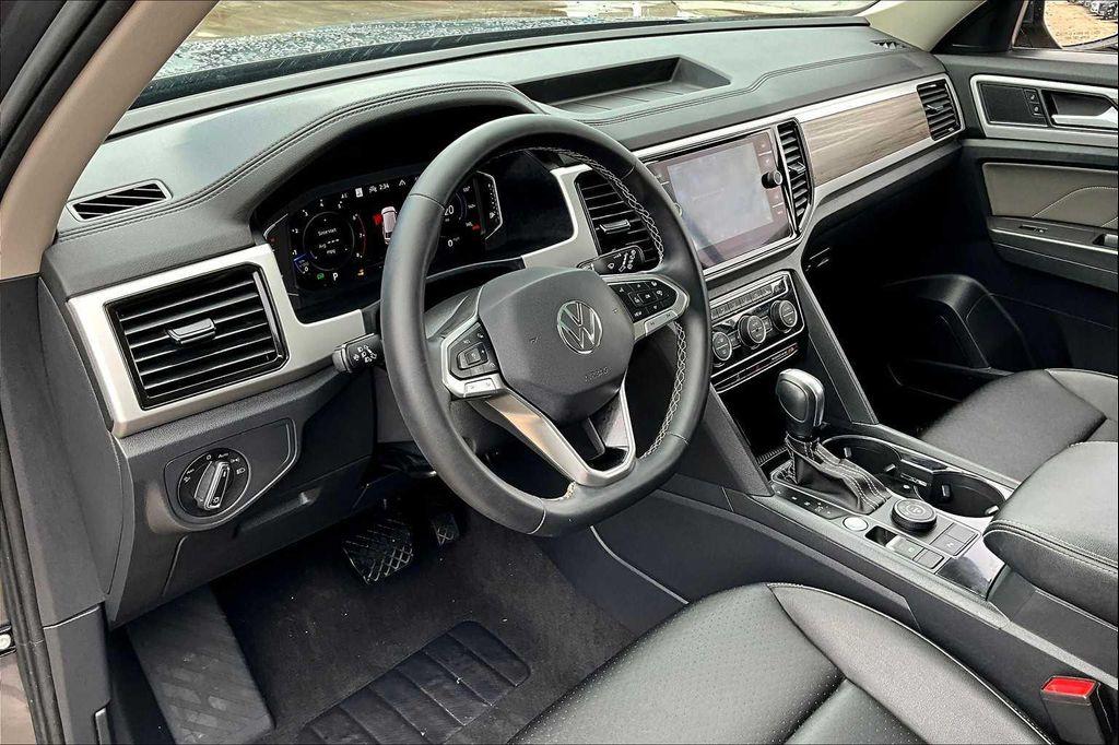 used 2023 Volkswagen Atlas car, priced at $29,300