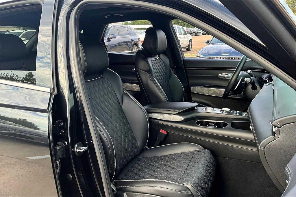 used 2025 Genesis GV70 car, priced at $52,520