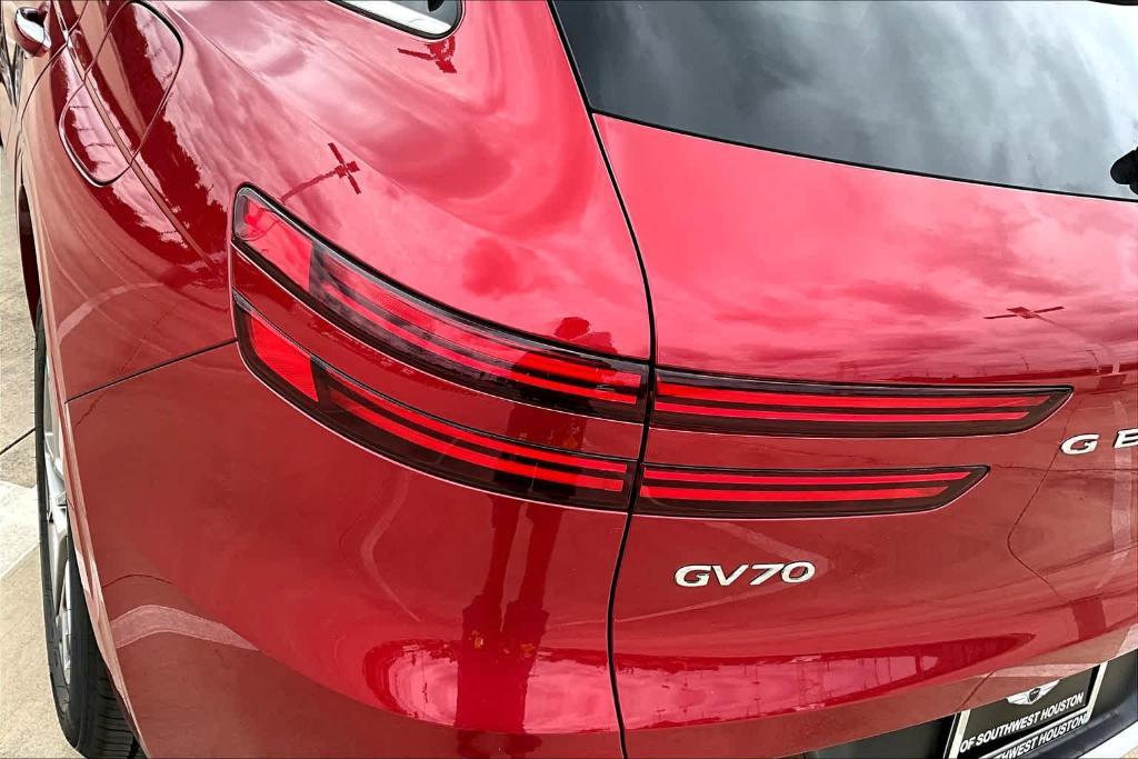 new 2025 Genesis GV70 car, priced at $54,589