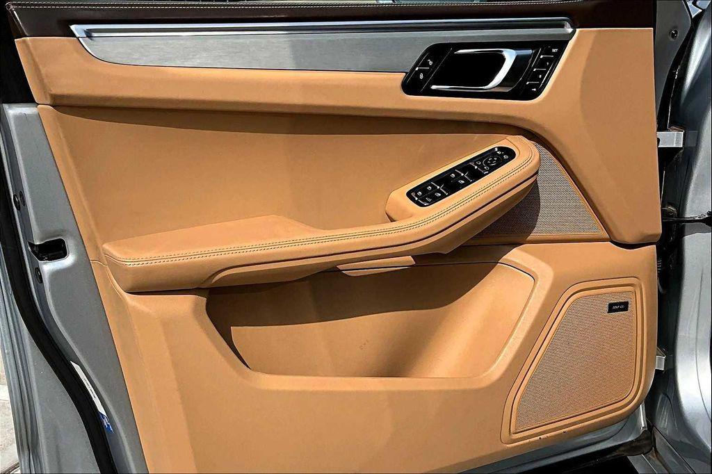 used 2016 Porsche Macan car, priced at $25,259