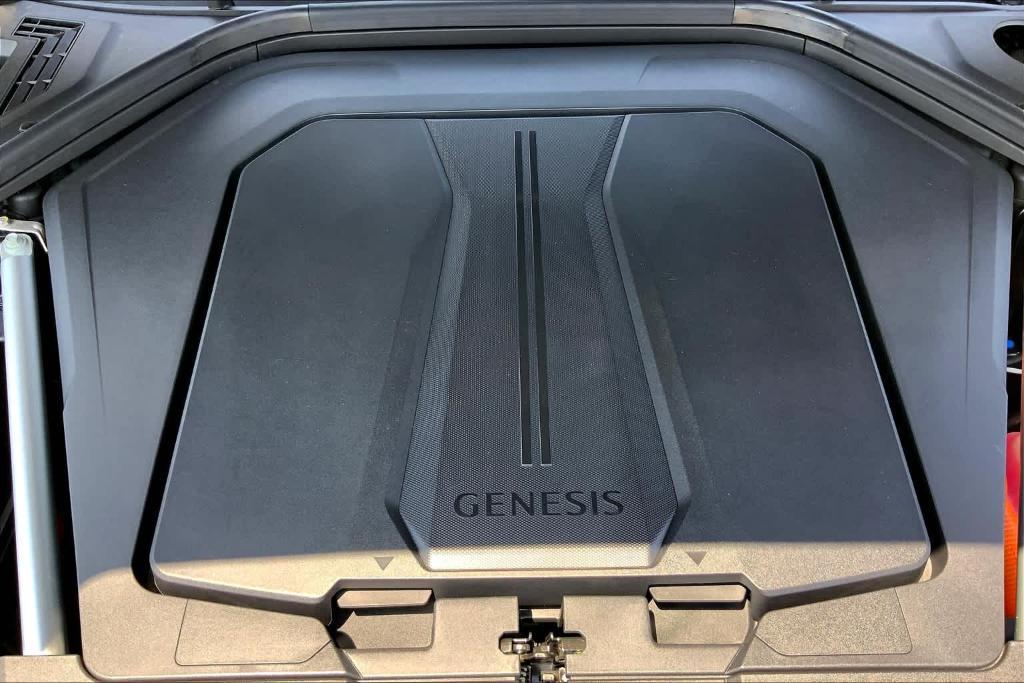 new 2024 Genesis Electrified GV70 car, priced at $75,425