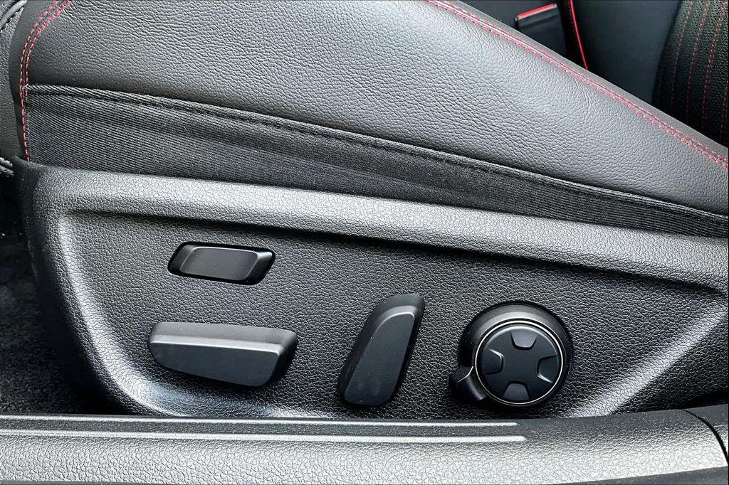 used 2025 Genesis G70 car, priced at $45,900