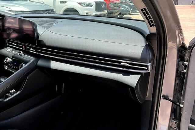 used 2023 Hyundai Elantra car, priced at $21,297