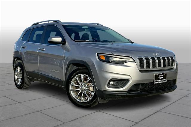 used 2019 Jeep Cherokee car, priced at $13,498