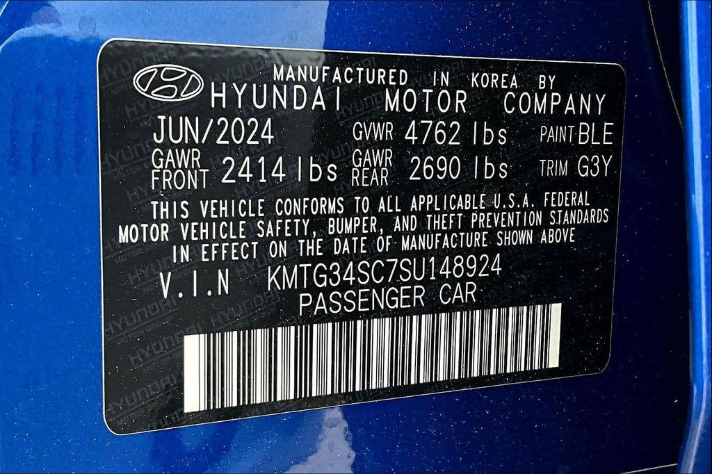 used 2025 Genesis G70 car, priced at $39,942