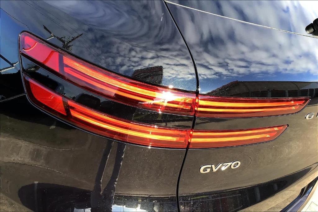 new 2024 Genesis Electrified GV70 car, priced at $69,105