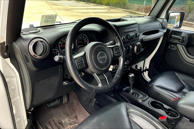 used 2015 Jeep Wrangler Unlimited car, priced at $20,507