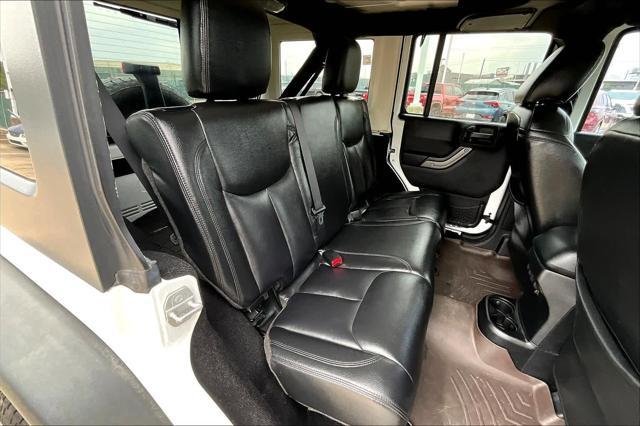 used 2015 Jeep Wrangler Unlimited car, priced at $20,507