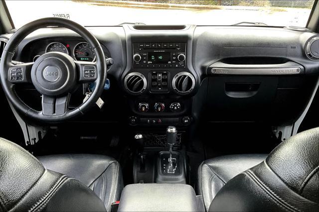 used 2015 Jeep Wrangler Unlimited car, priced at $20,507