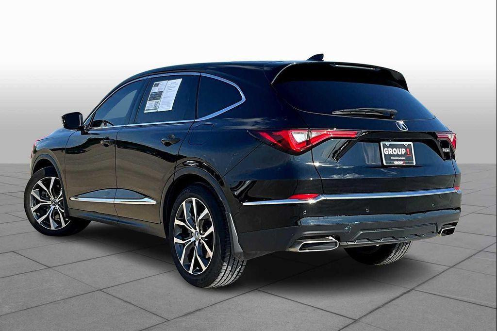 used 2022 Acura MDX car, priced at $34,081