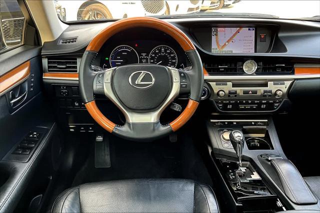 used 2015 Lexus ES 300h car, priced at $15,438