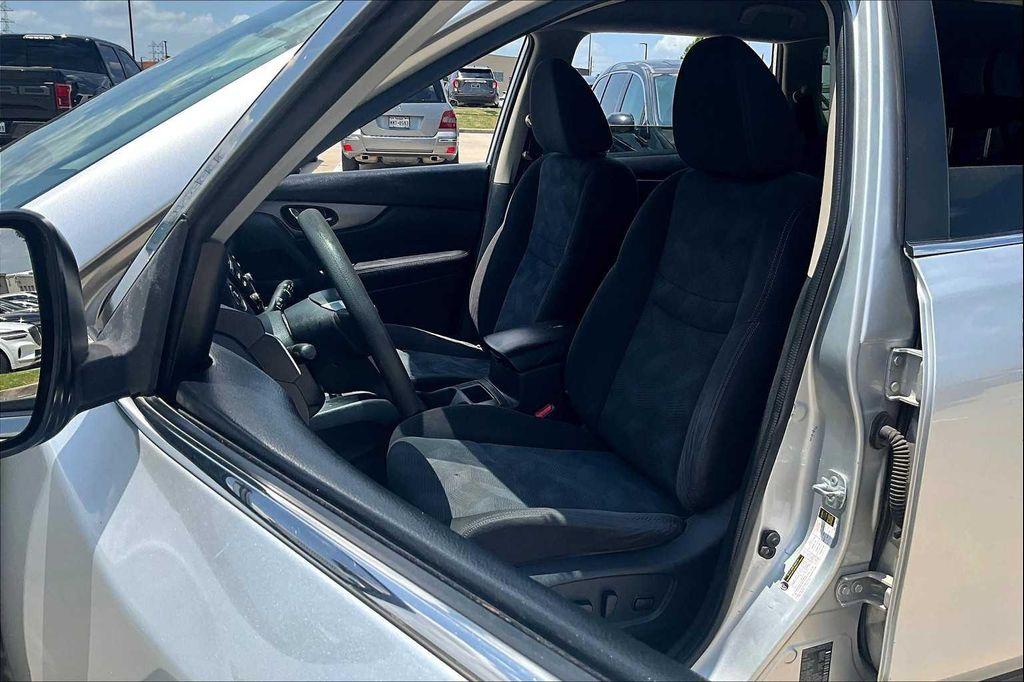 used 2016 Nissan Rogue car, priced at $9,959