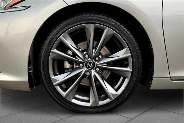 used 2019 Lexus ES 350 car, priced at $23,959