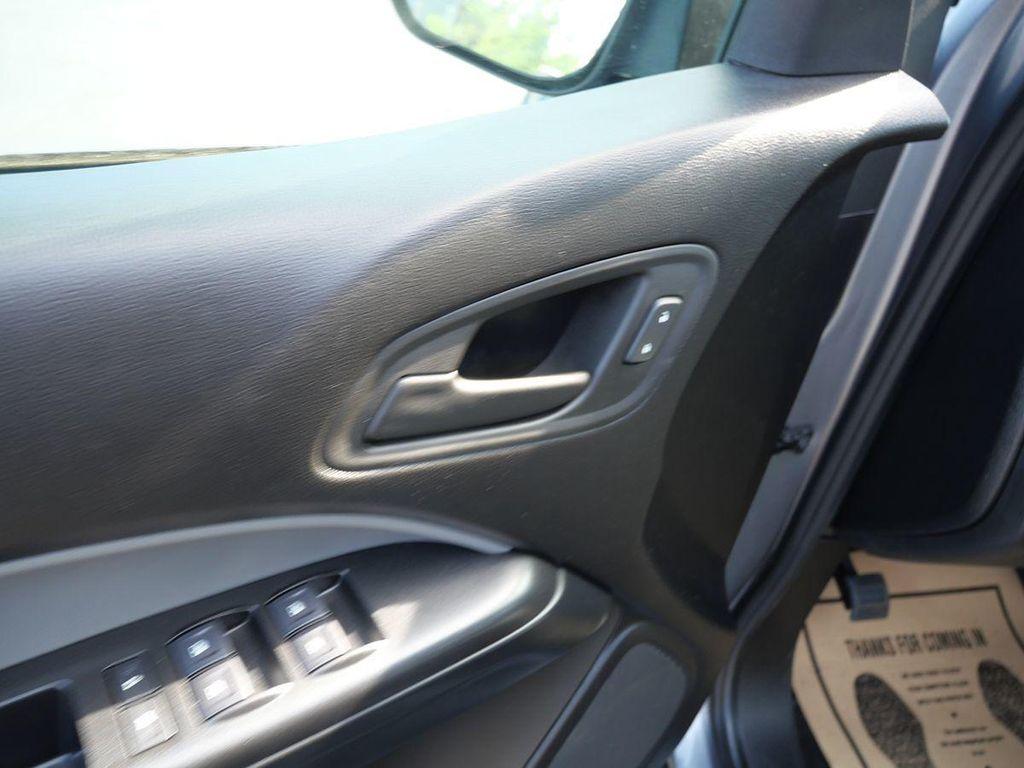 used 2022 Chevrolet Colorado car, priced at $29,995