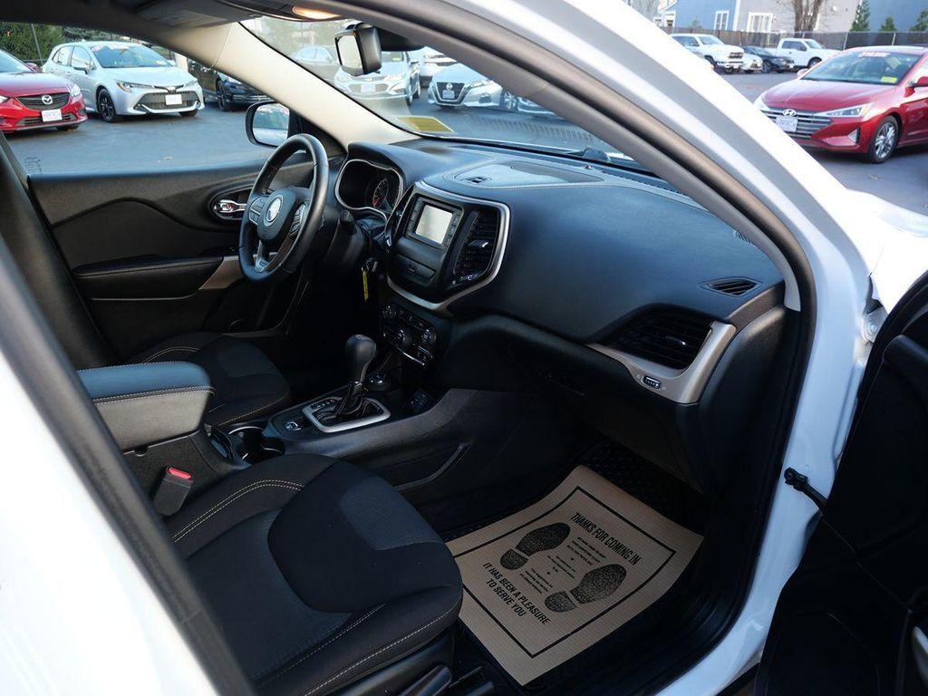 used 2017 Jeep Cherokee car, priced at $16,995