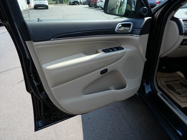used 2020 Jeep Grand Cherokee car, priced at $27,995