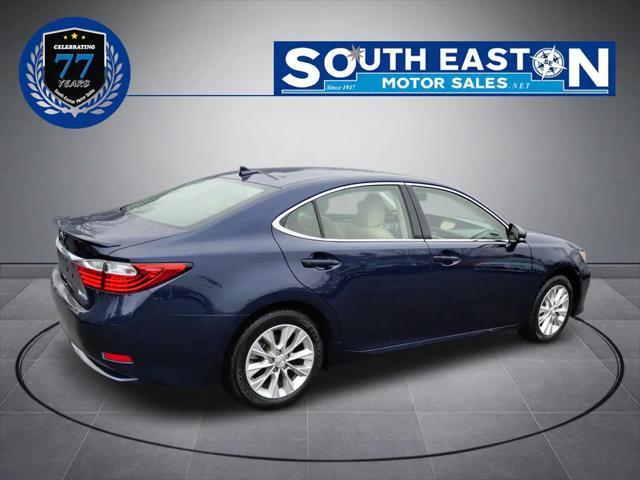 used 2014 Lexus ES 300h car, priced at $16,995