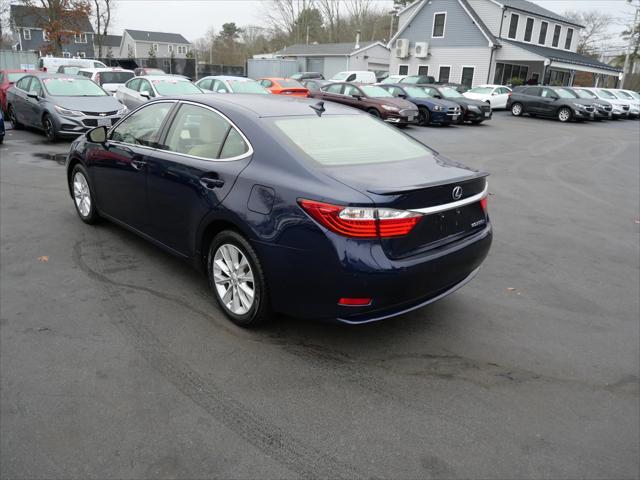 used 2014 Lexus ES 300h car, priced at $16,995