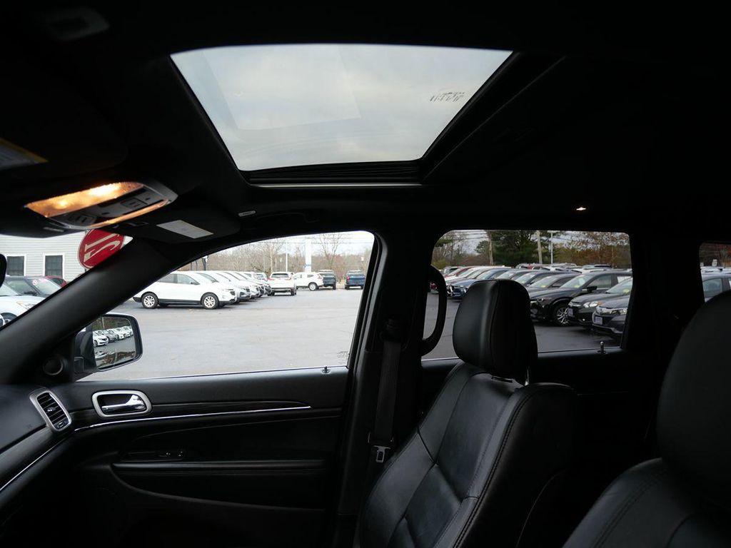 used 2021 Jeep Grand Cherokee car, priced at $22,995