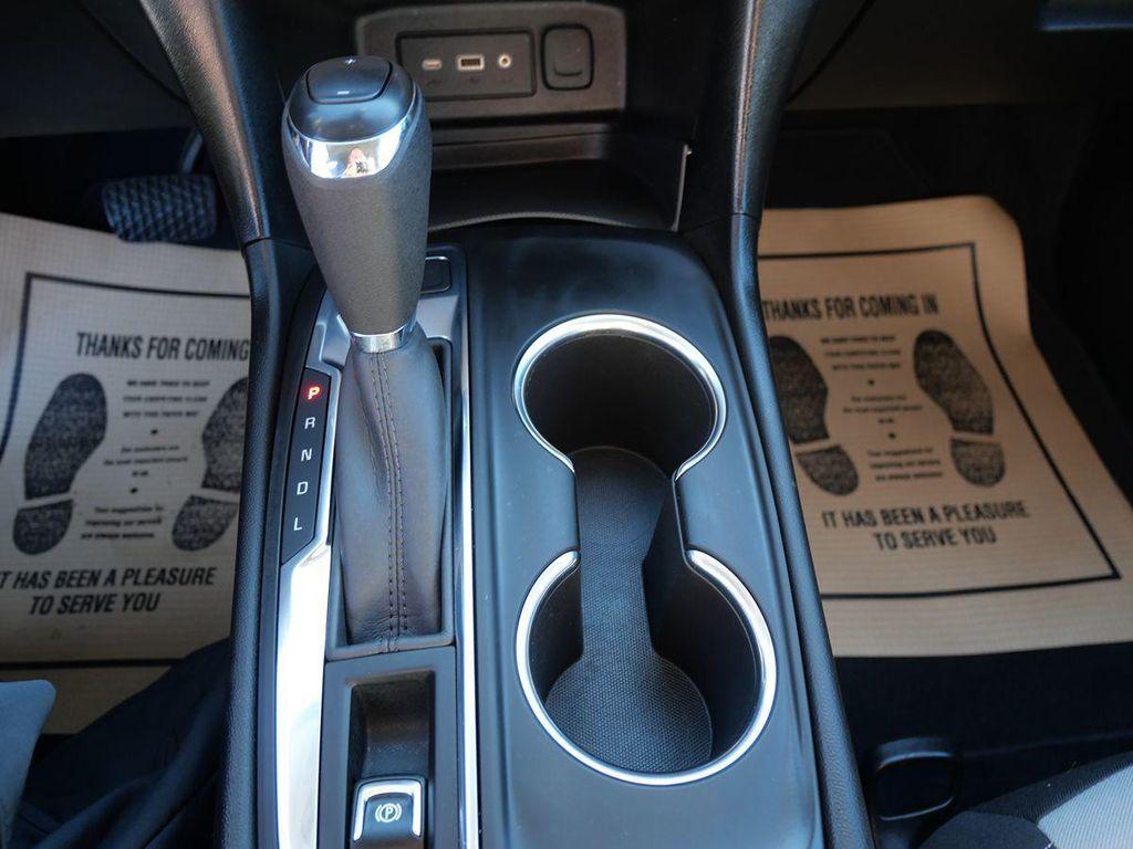 used 2021 Chevrolet Equinox car, priced at $17,995
