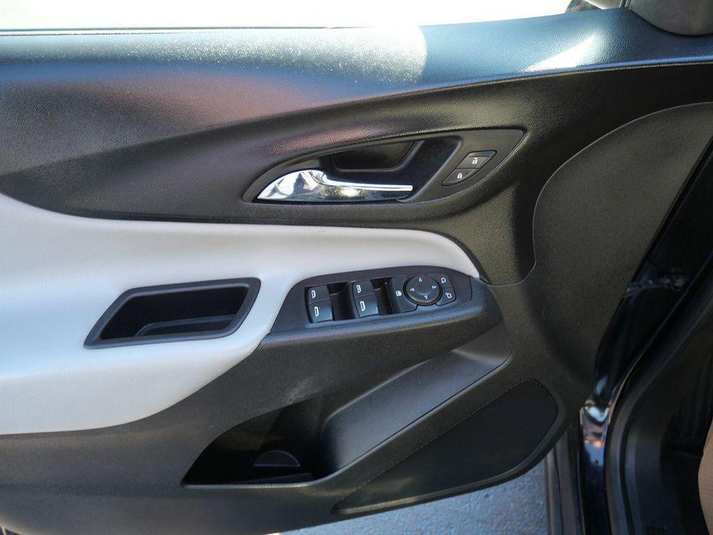 used 2021 Chevrolet Equinox car, priced at $17,995