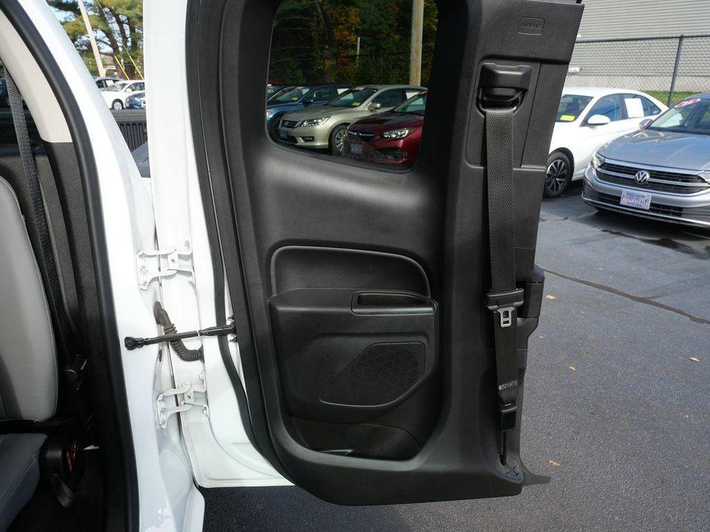 used 2016 GMC Canyon car, priced at $16,995