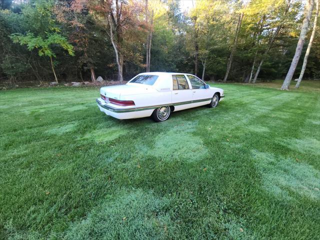 used 1995 Buick Roadmaster car, priced at $14,995