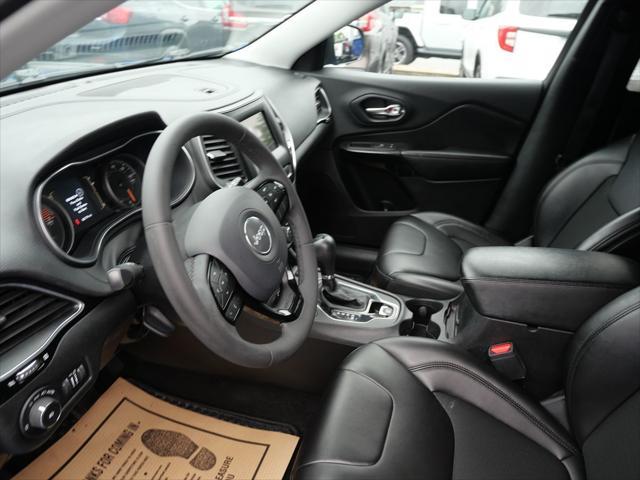 used 2020 Jeep Cherokee car, priced at $15,995