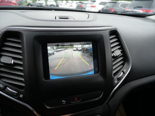 used 2020 Jeep Cherokee car, priced at $15,995