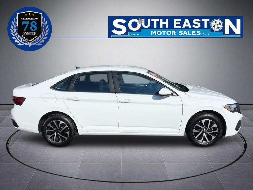 used 2024 Volkswagen Jetta car, priced at $18,995