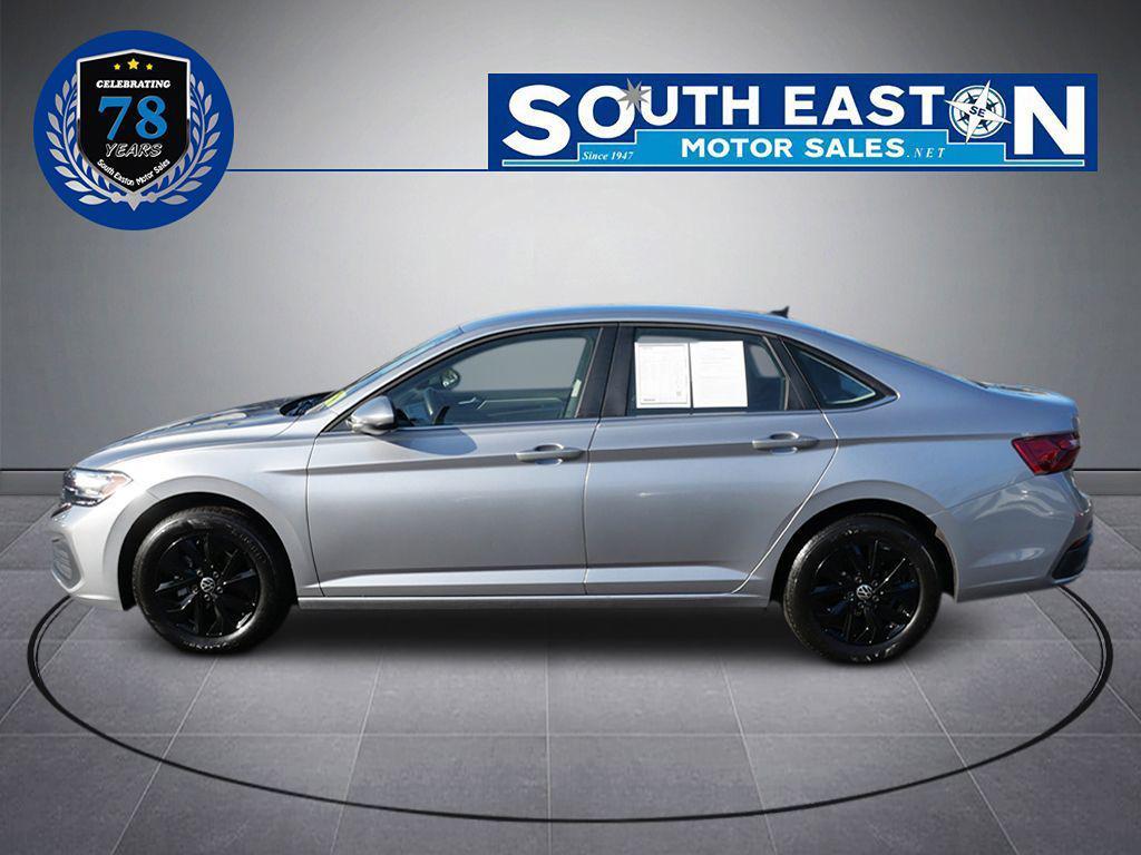 used 2024 Volkswagen Jetta car, priced at $18,995