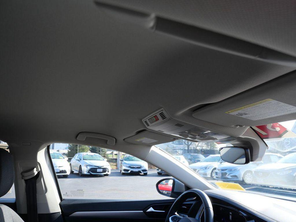 used 2024 Volkswagen Jetta car, priced at $18,995