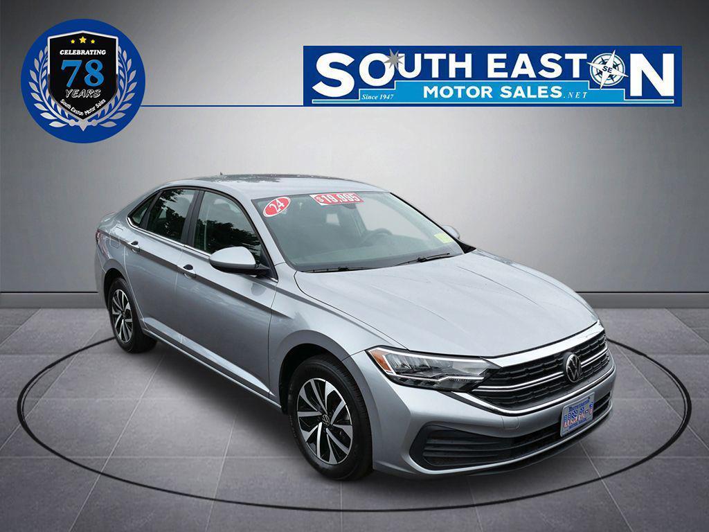 used 2024 Volkswagen Jetta car, priced at $18,995