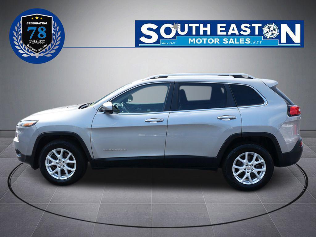 used 2017 Jeep Cherokee car, priced at $13,995