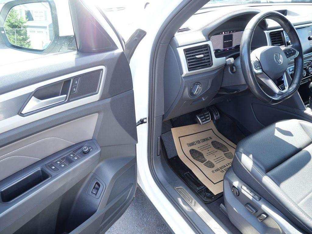used 2021 Volkswagen Atlas Cross Sport car, priced at $26,995