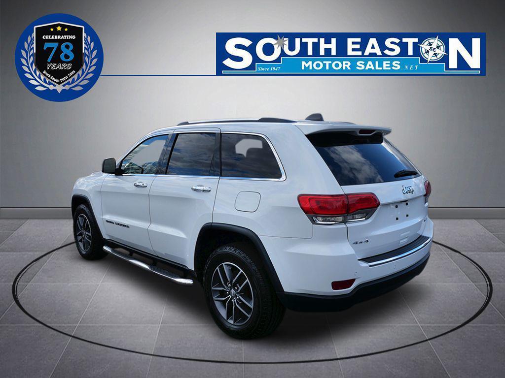 used 2018 Jeep Grand Cherokee car, priced at $19,995
